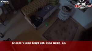 Notgeile tätowierte Schlampe privat gefickt